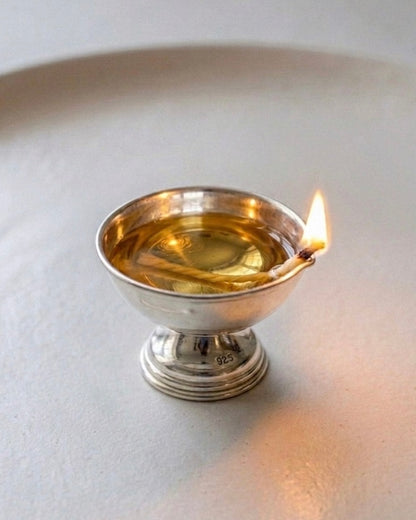 DIYA
