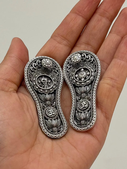 CHARAN PADUKA SILVER