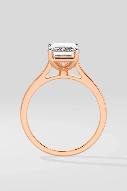 EMERALD SOLITAIRE RING