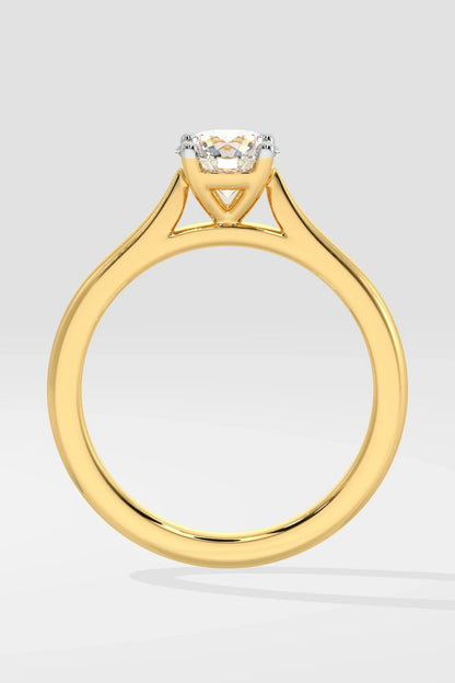 ROUND SOLITAIRE RING
