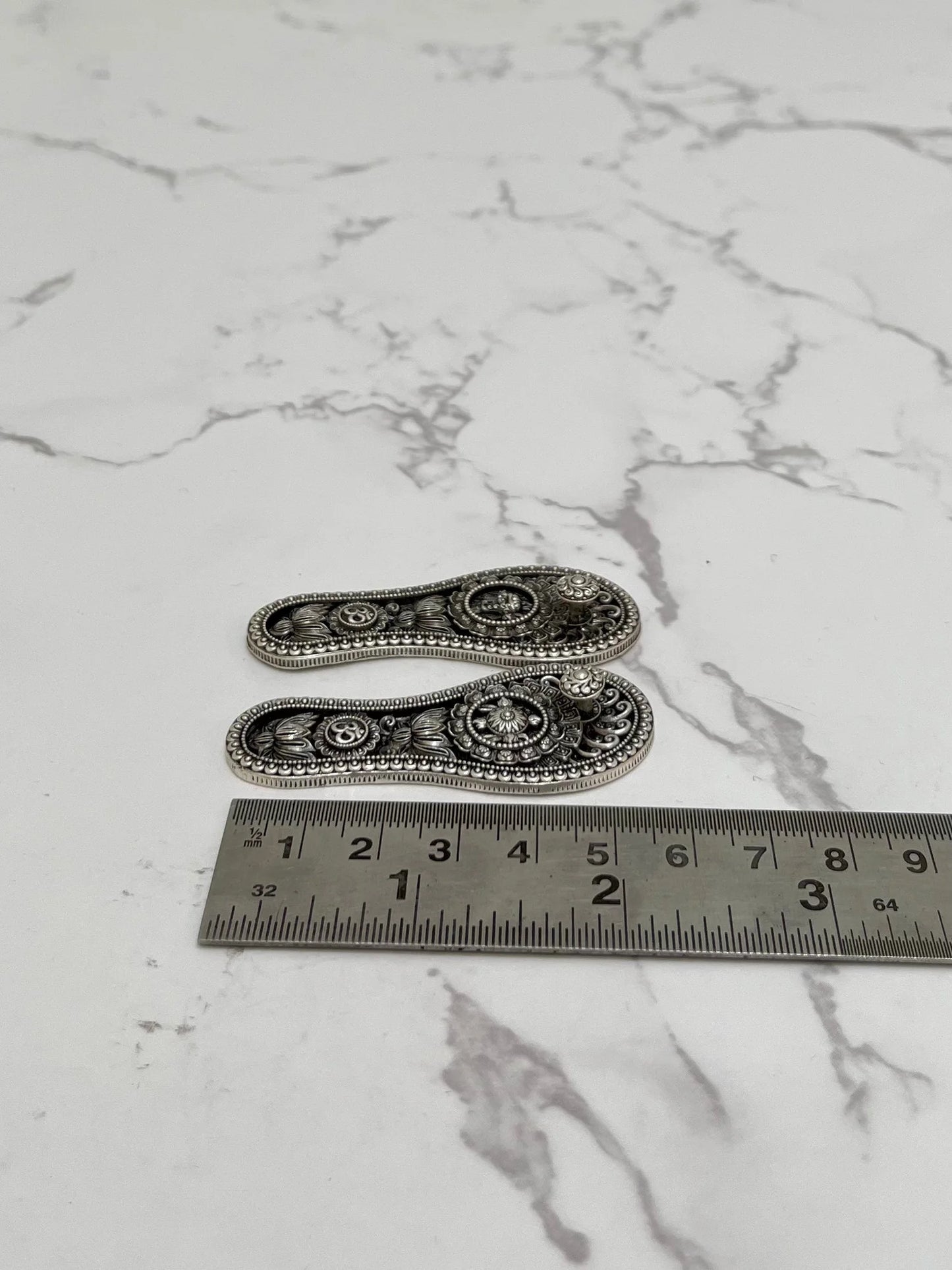 CHARAN PADUKA SILVER