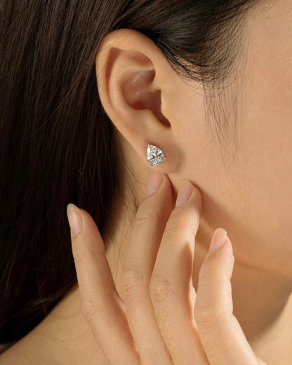 PEAR SOLITAIRE EARRINGS