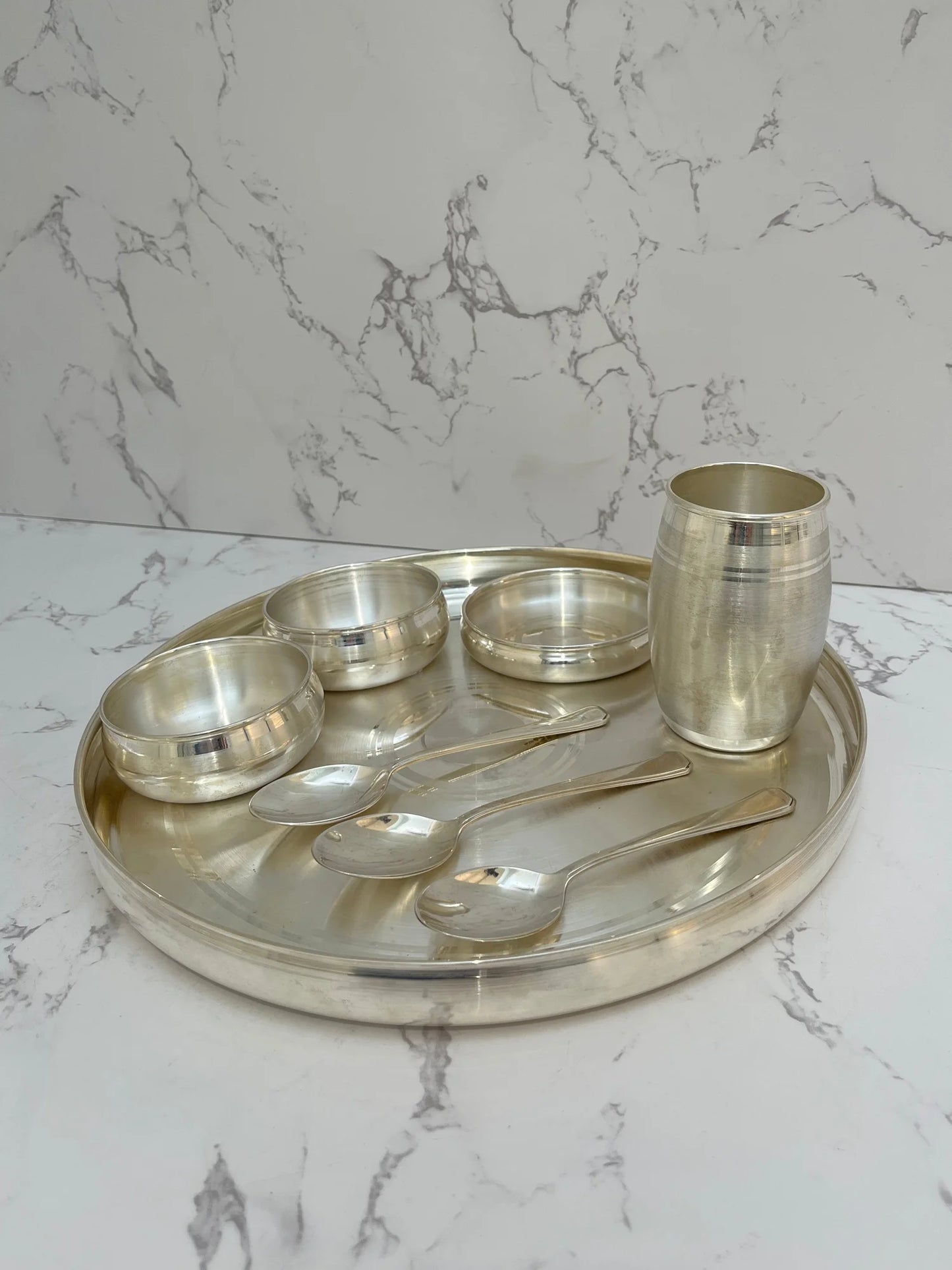 DINNER SET