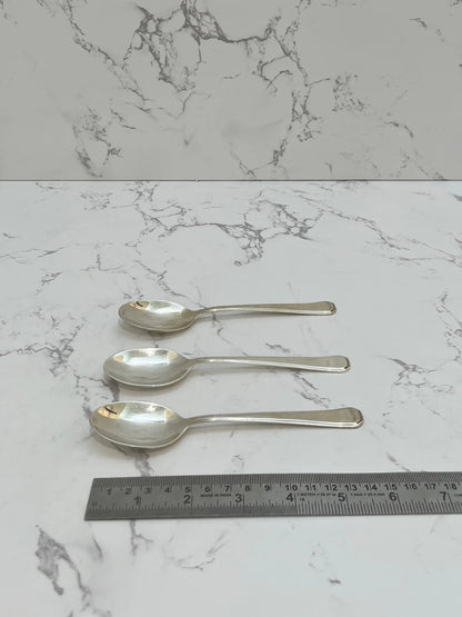 DINNER SET