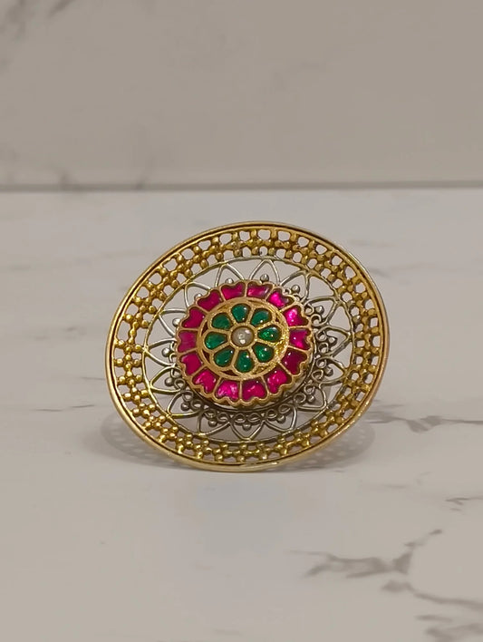 925 hallmarked sterling silver round bridal ring.