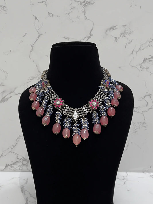 LOTUS MOTIF NECKLACE