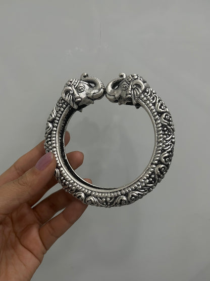ELEPHANT KADA