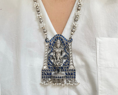 TEMPLE NECKLACE