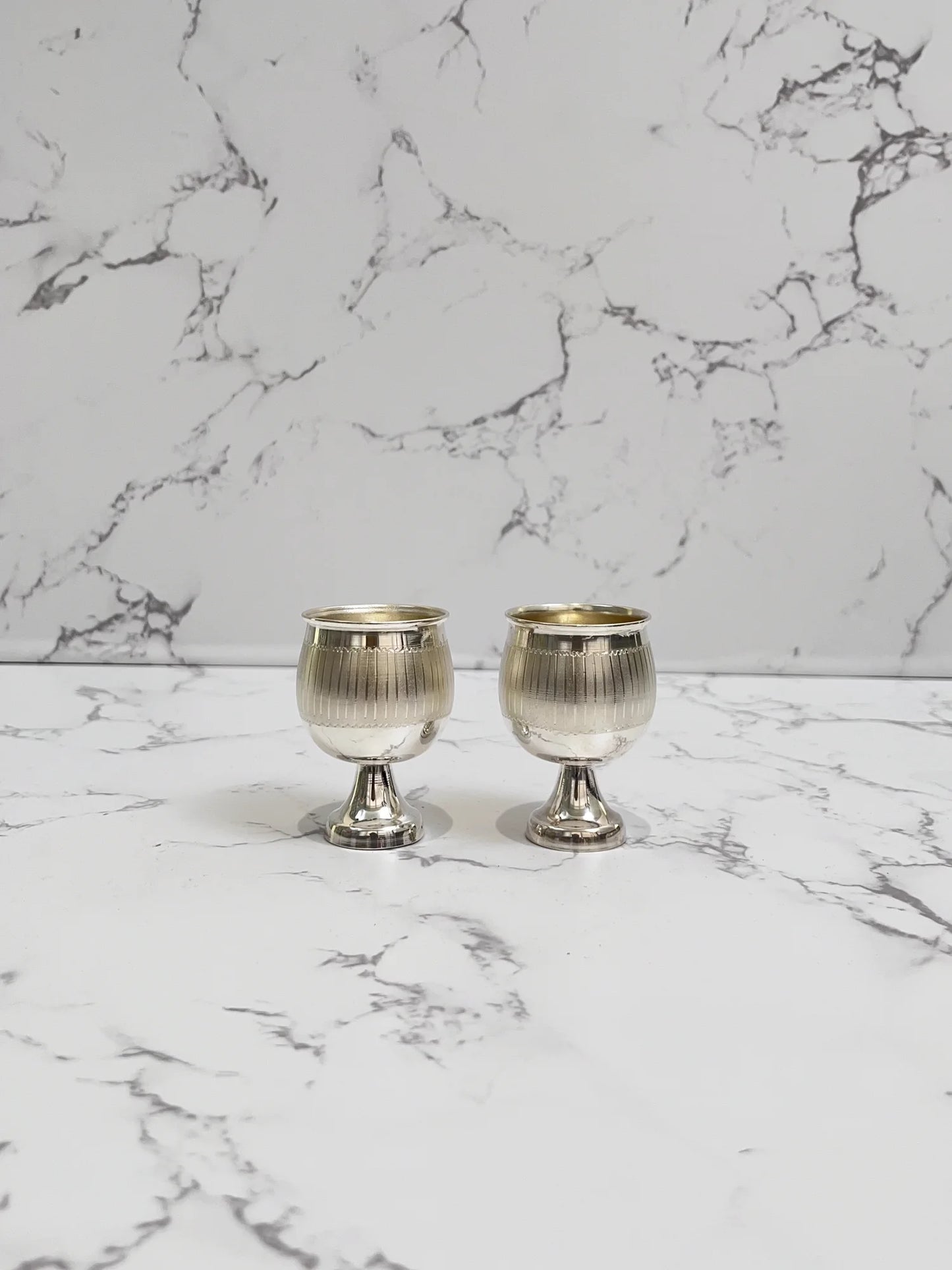 GOBLET WINE GLASSES