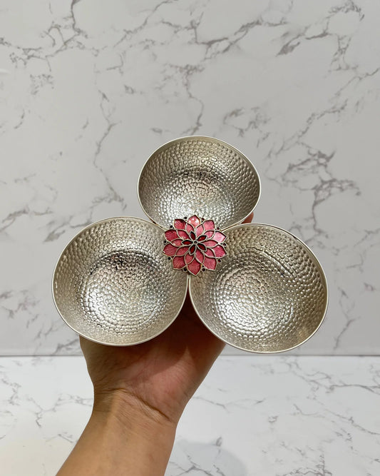 TRIPLE BOWL SERVING