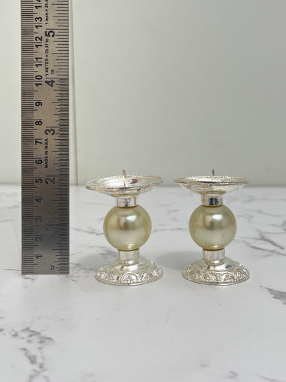 PEARL CANDLE STAND
