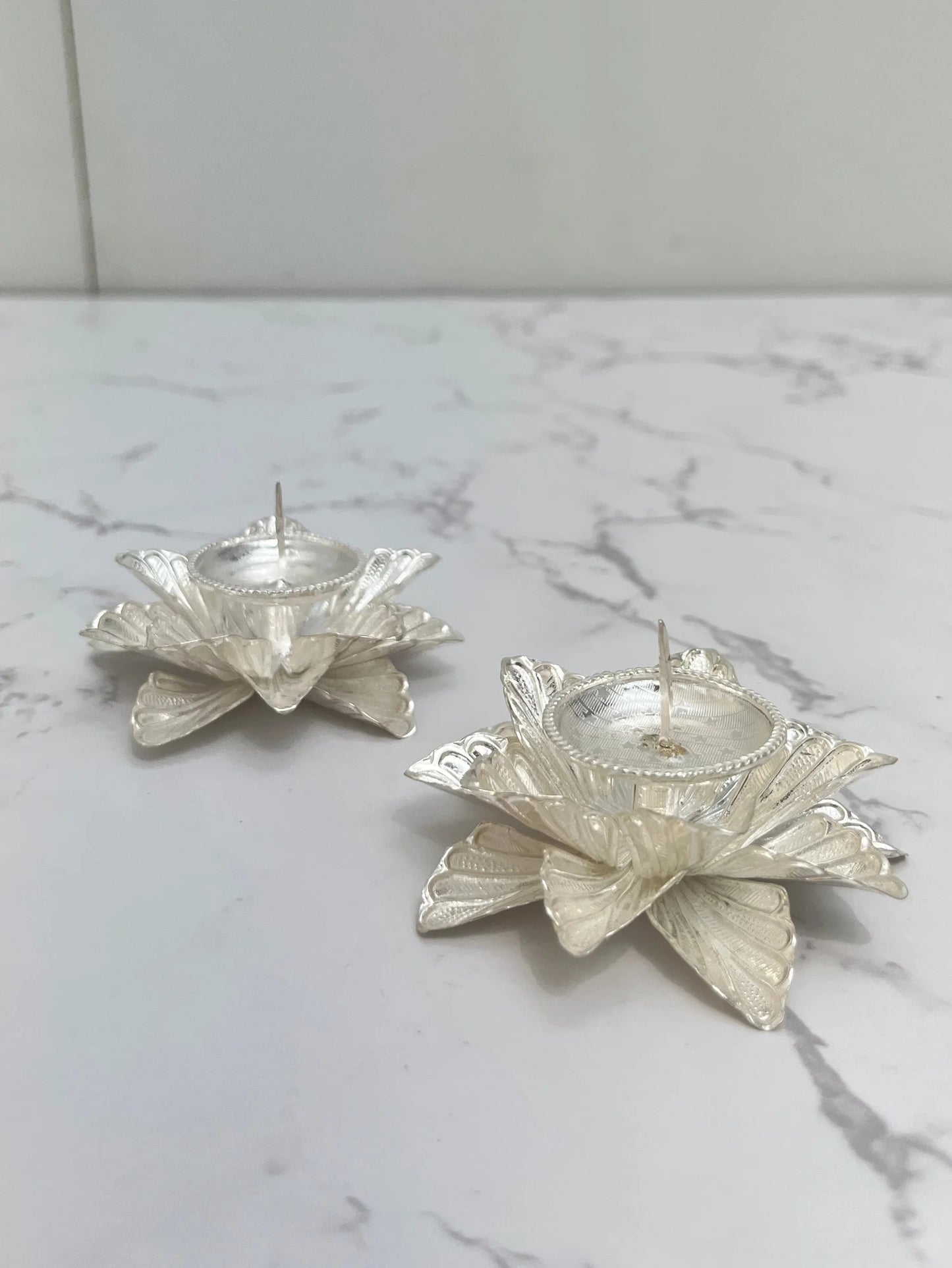 LOTUS CANDLE STAND