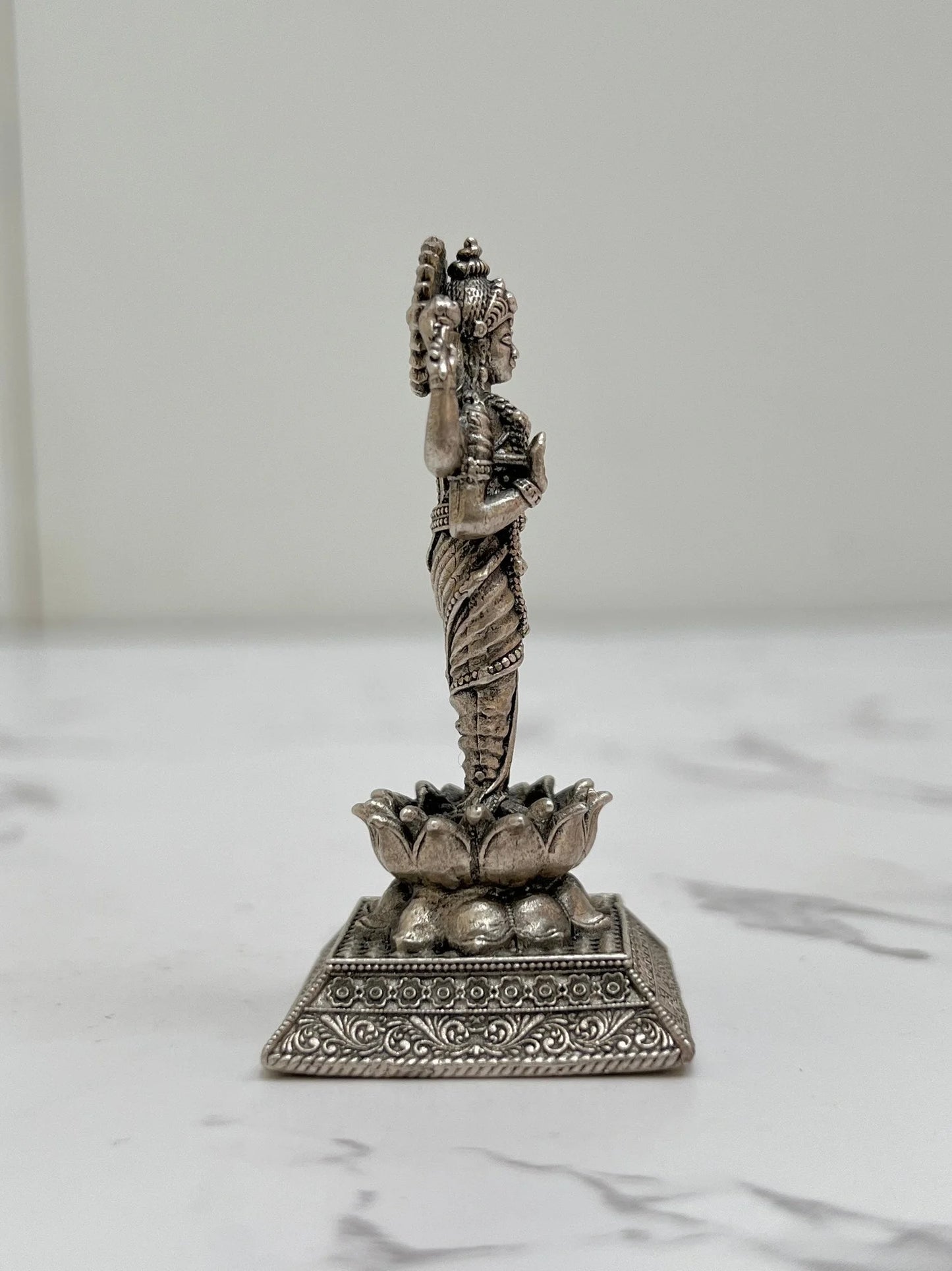 GODDESS LAKSHMI  IDOL