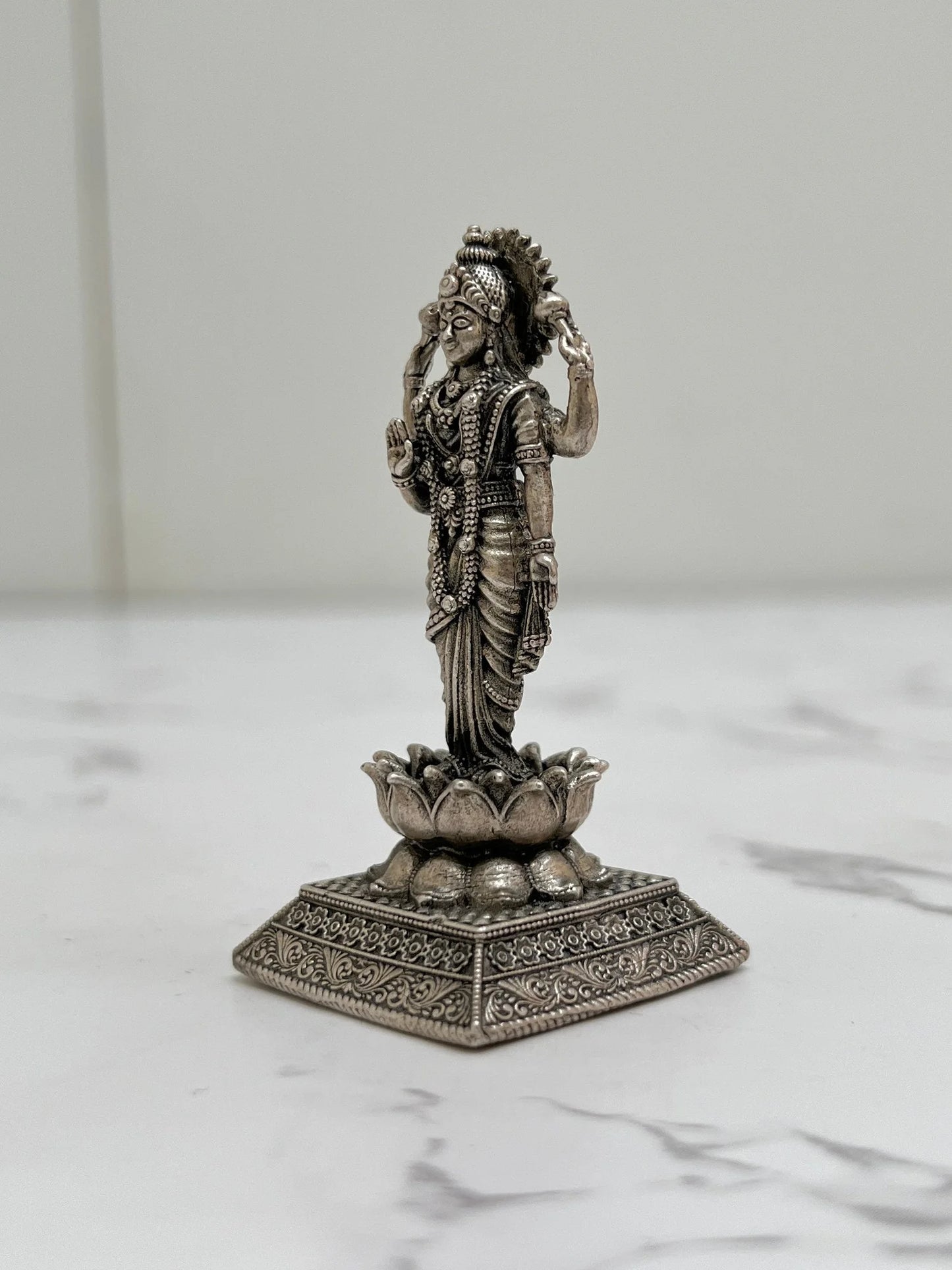 GODDESS LAKSHMI  IDOL
