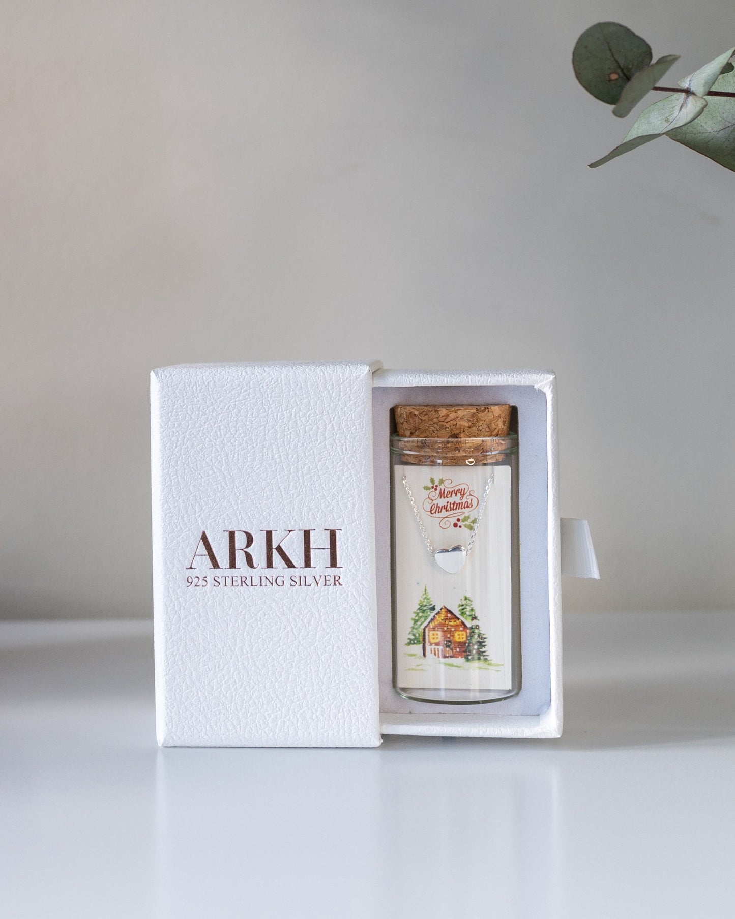 CHRISTMAS HEART NECKLACE