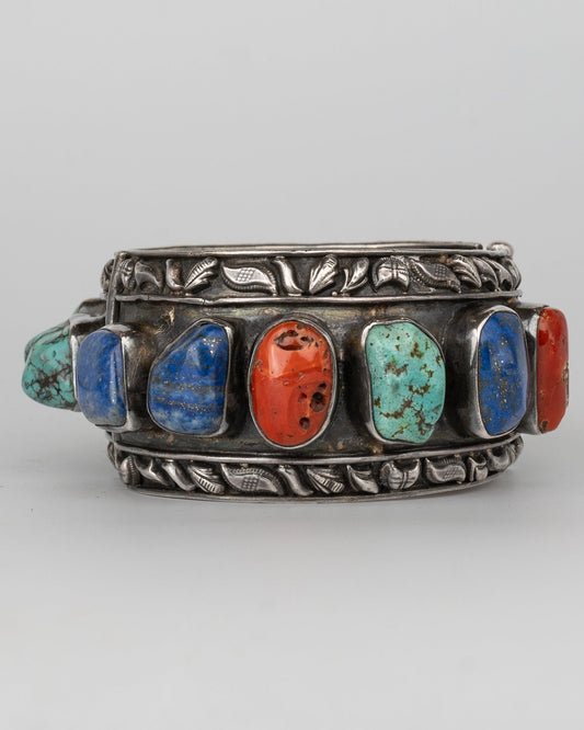 SEMI-PRECIOUS STONE KADA