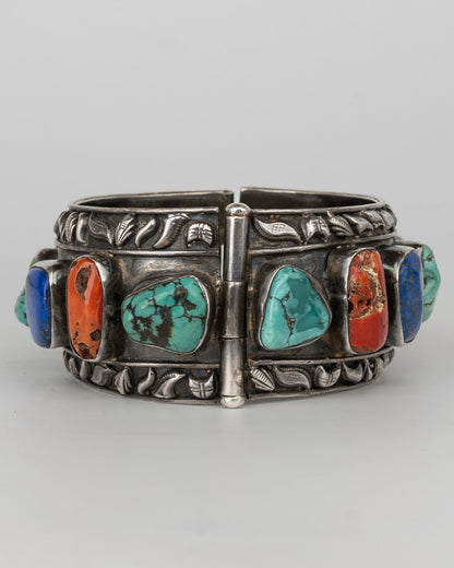 SEMI-PRECIOUS STONE KADA
