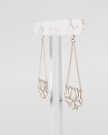 LOTUS SHAPE EARRINGS