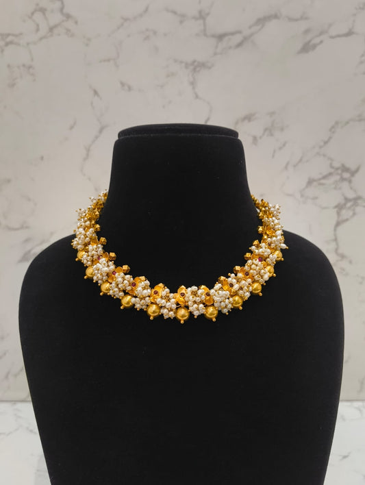 PEARL BEADED GOLD CHOKER NECKLACE