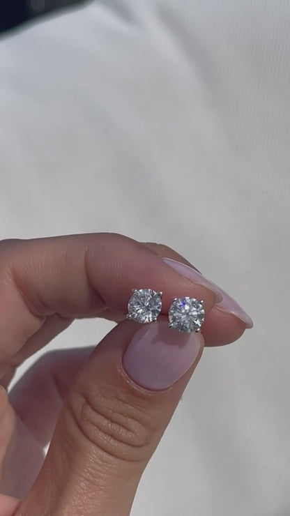 ROUND SOLITAIRE EARRINGS