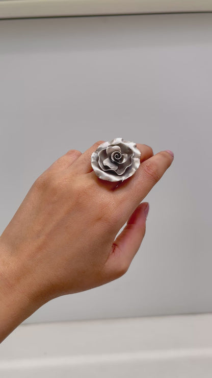 FLORAL RING