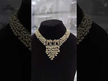 PEARL BEADED NECKLACE