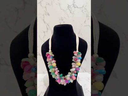 MULTICOLOUR STONE NECKLACE
