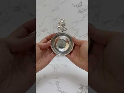 LEAF HANDLE DIYA